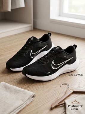 Nike Downshifter 12 Men’s Size 8.5 W Wide Black White Athletic Sneakers Shoes